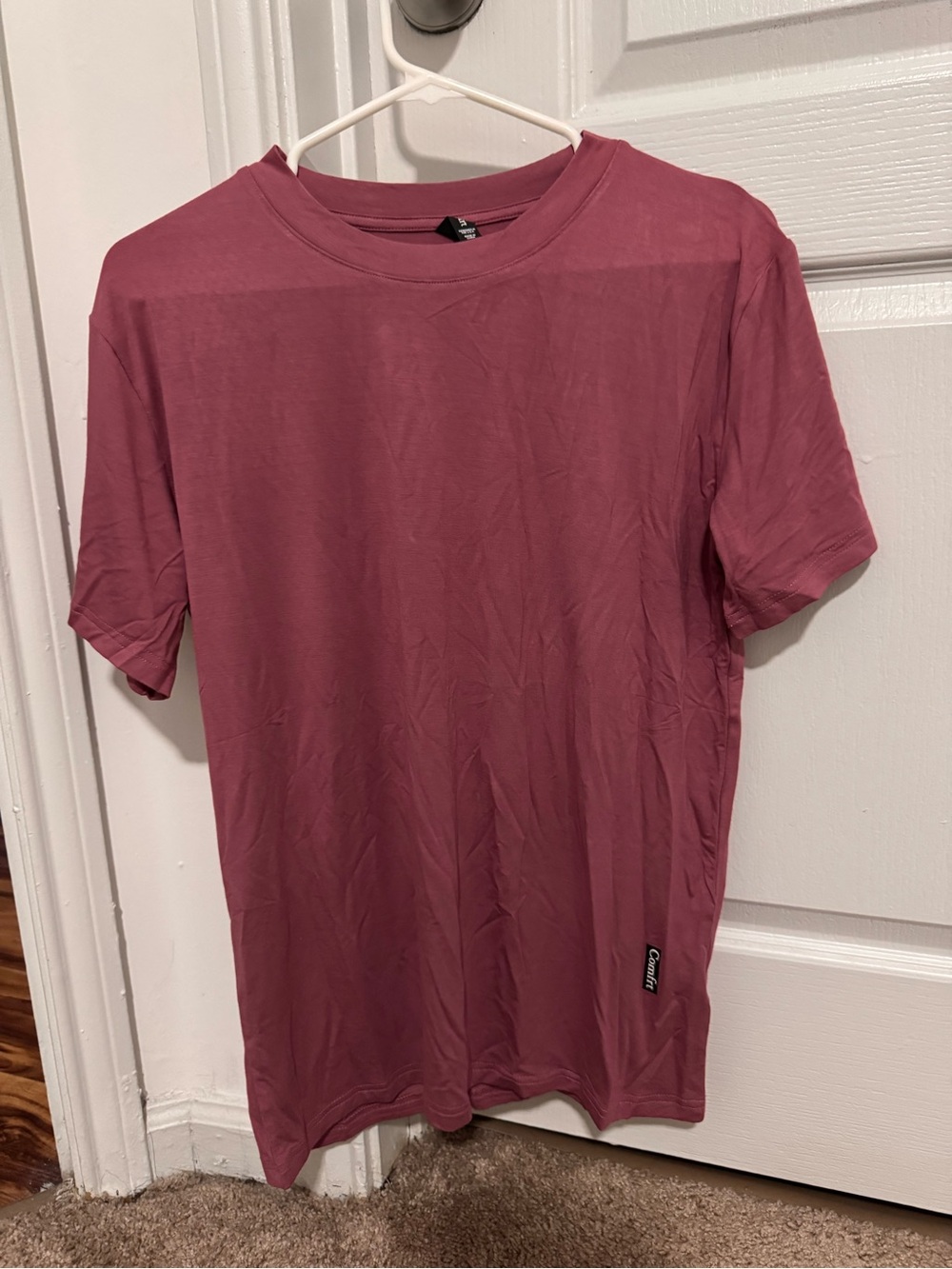 COMFRT Men’s Rose Crew Neck T-Shirt